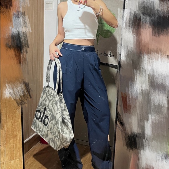 ALO Yoga Navy Wide-Leg High-Rise Lounge Pants - Picture 2 of 3